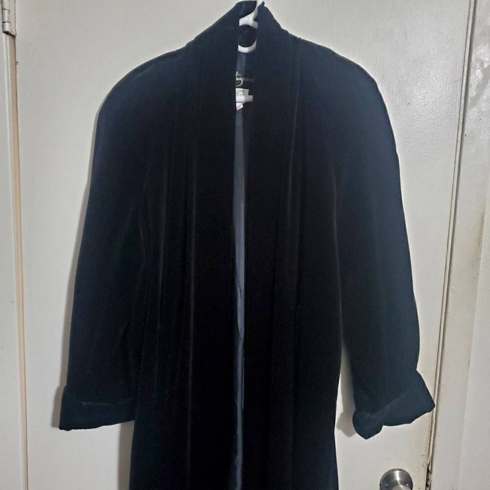 JS Collections Vtg Black Velvet Evening Coat Size Small - Picture 2 of 12